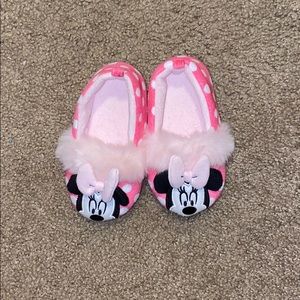 TODDLER MINI MOUSE SLIPPERS